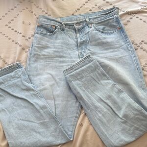 Levi's Classic Light Blue Denim Jeans